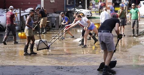 Snow shovels in hand, Vermonters volunteer to clean up after epic floods